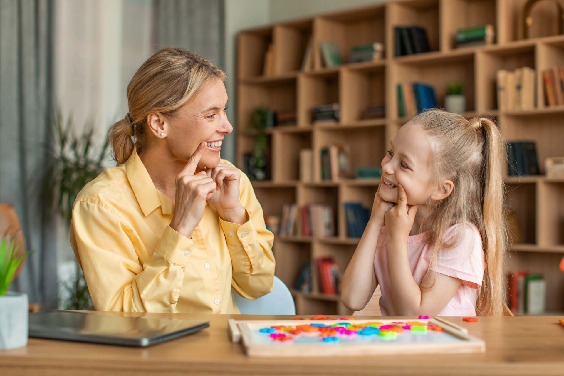 Terapia da Fala de Articulação: Como Ajudar a Corrigir Dificuldades na Fala